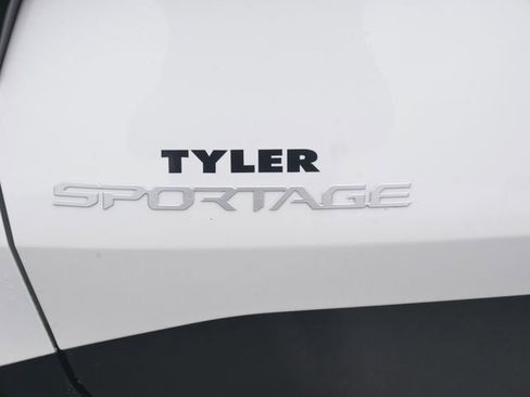 Used 2026 Kia Sportage EX w/ EX Panoramic Sunroof Package AWD/4WD image 13