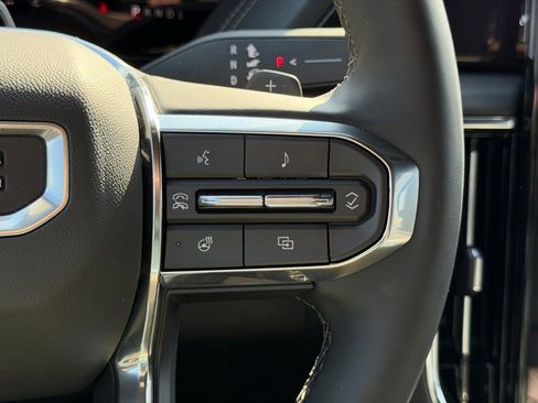 New 2026 GMC Yukon Elevation image 30