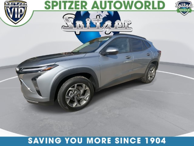 Used 2024 Chevrolet Trax LT FWD image 8