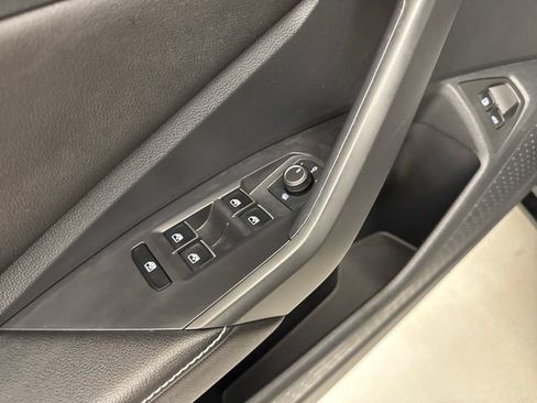 Used 2023 Volkswagen Jetta S FWD image 12