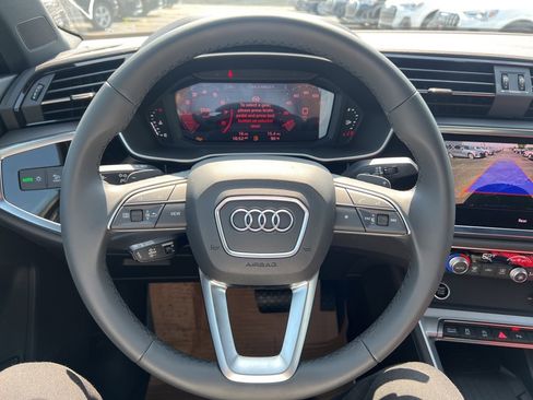New 2025 Audi Q3 2.0T Premium image 34