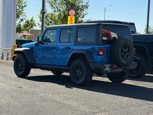 Used 2023 Jeep Wrangler Unlimited AWD/4WD image 46