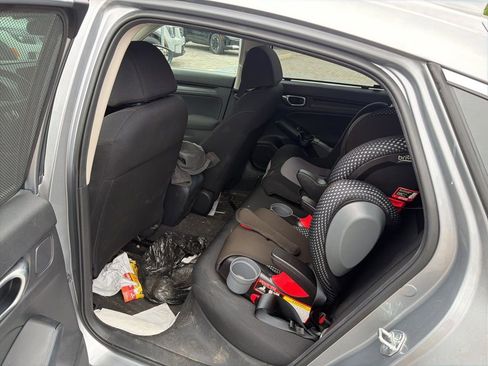 Used 2023 Honda Civic LX image 10