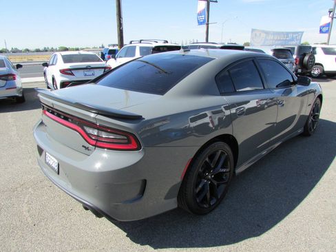 Used 2023 Dodge Charger R/T w/ Plus Group RWD image 6