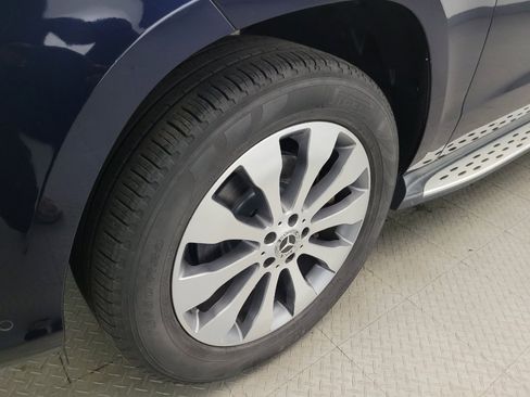 Used 2018 Mercedes-Benz GLS 450 4MATIC image 31