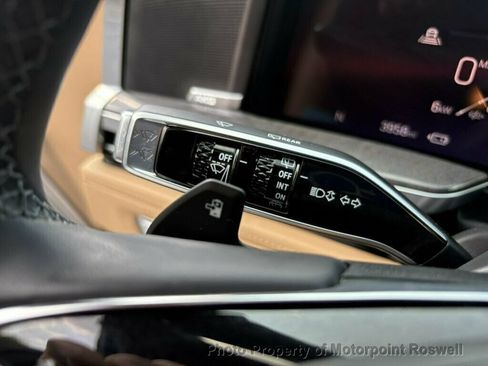 Used 2025 Cadillac Escalade IQ Sport 2 AWD/4WD image 16