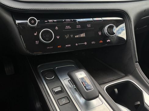 Used 2025 INFINITI QX60 Sensory w/ Vision Package AWD/4WD image 27