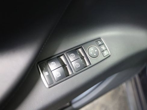 Used 2016 Tesla Model X 75D image 25