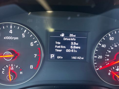 Used 2017 Kia Cadenza Premium w/ Luxury Package image 14