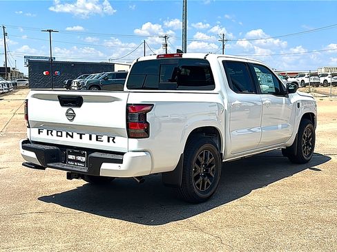 New 2026 Nissan Frontier SV w/ All-Weather Content Package RWD image 8