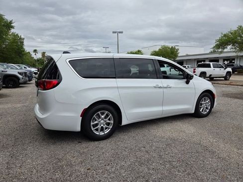 New 2026 Chrysler Voyager LX image 13