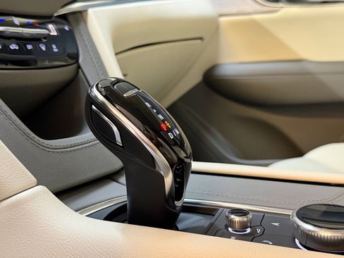 New 2025 Cadillac XT5 Premium Luxury w/ Technology Package FWD image 17