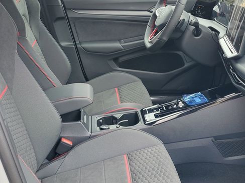 New 2026 Volkswagen GTI SE FWD image 19
