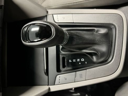 Used 2018 Hyundai Elantra Value Edition image 21