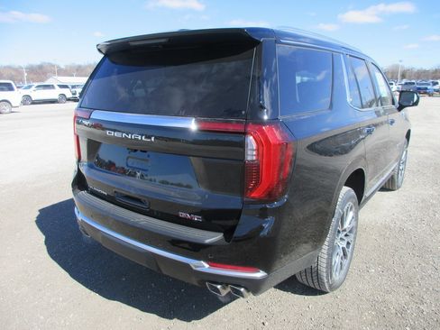 New 2026 GMC Yukon Denali image 4
