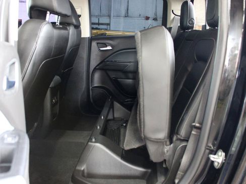 Used 2021 Chevrolet Colorado Z71 w/ Z71 Midnight Edition AWD/4WD image 42