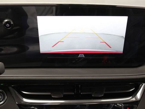 New 2026 Buick Envista Avenir FWD image 7