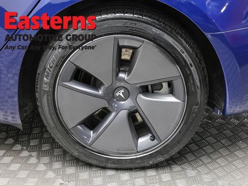 Used 2023 Tesla Model 3 Standard Range RWD image 8