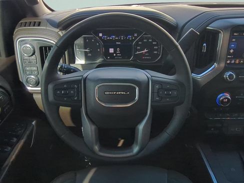 Used 2021 GMC Sierra 2500 Denali AWD/4WD image 12