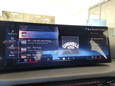 New 2026 BMW 330i xDrive Sedan w/ Premium Package image 23