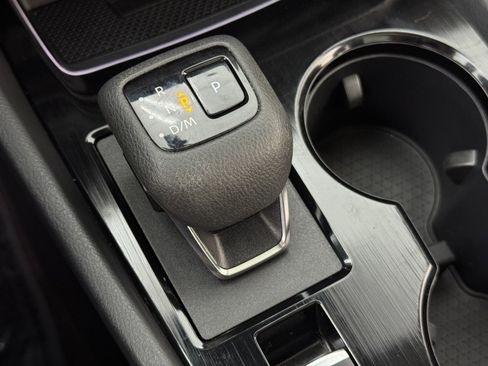 Used 2024 Nissan Rogue SL w/ SL Premium Package image 32