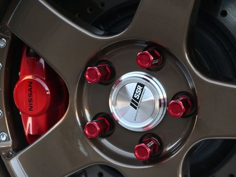 Used 2015 Nissan 370Z NISMO image 39