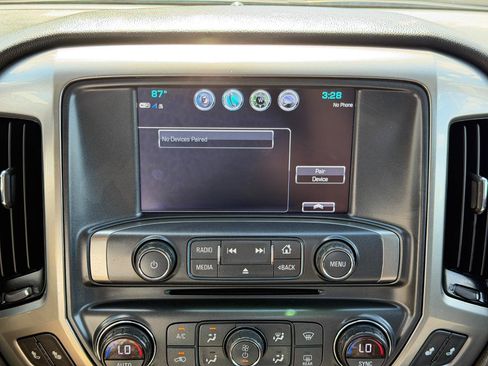 Used 2018 Chevrolet Silverado 1500 LT w/ Midnight Edition AWD/4WD image 54