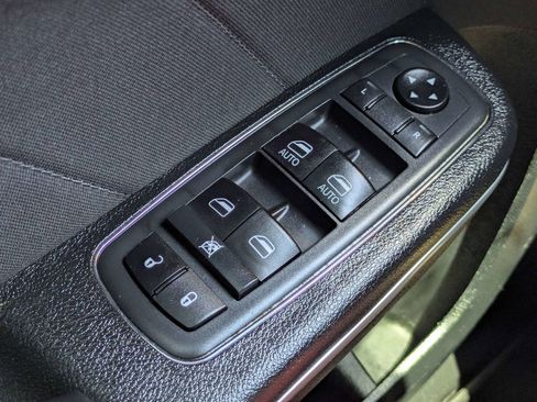 Used 2021 Dodge Charger R/T RWD image 23