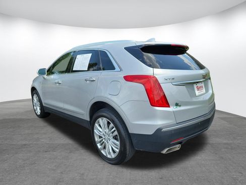 Used 2018 Cadillac XT5 Premium Luxury FWD image 28