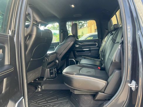 Used 2019 RAM 2500 Laramie AWD/4WD image 28