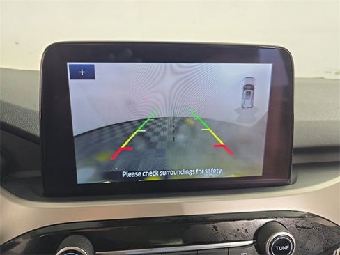 Used 2020 Ford Escape SEL image 15