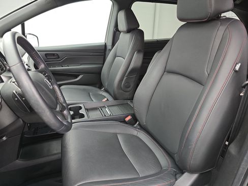 Used 2024 Honda Odyssey Sport image 16