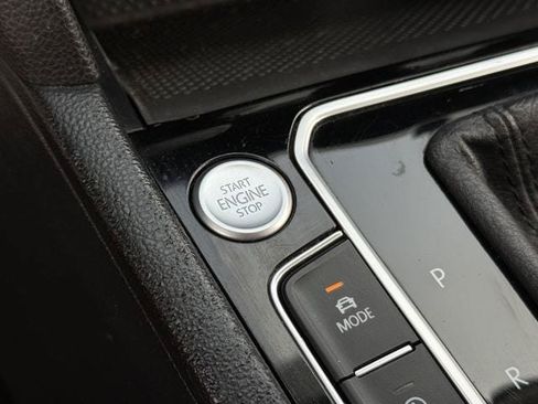 Used 2019 Volkswagen Arteon SE FWD image 19