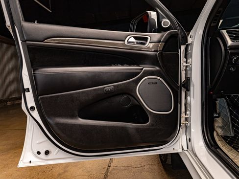 Used 2018 Jeep Grand Cherokee Trackhawk w/ Trailer Tow Group IV image 26