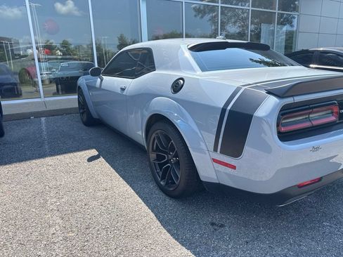 Used 2022 Dodge Challenger R/T Scat Pack RWD image 7