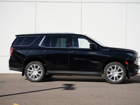 Used 2022 Chevrolet Tahoe High Country w/ Premium Package 2 image 2