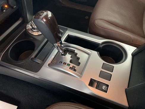 Used 2023 Toyota 4Runner Limited image 23