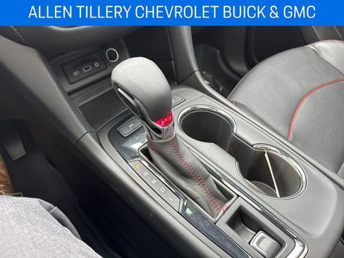 Certified 2024 Chevrolet Equinox RS w/ RS Leather Package image 35