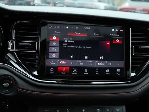 Used 2024 Dodge Durango GT image 12