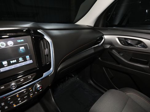 Used 2018 Chevrolet Traverse LT AWD/4WD image 47