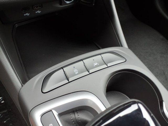 New 2026 Buick Envista Sport Touring w/ Convenience I Package FWD image 32