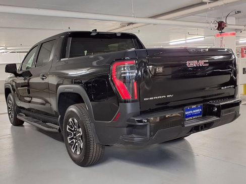 New 2026 GMC Sierra EV Elevation AWD/4WD image 10