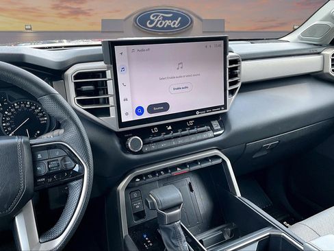 Used 2023 Toyota Tundra Limited AWD/4WD image 6