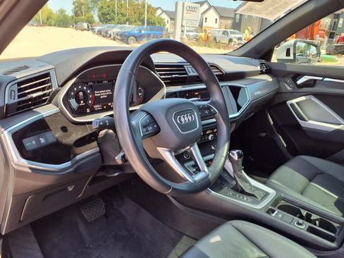Used 2024 Audi Q3 2.0T Premium Plus w/ Premium Plus Package AWD/4WD image 12