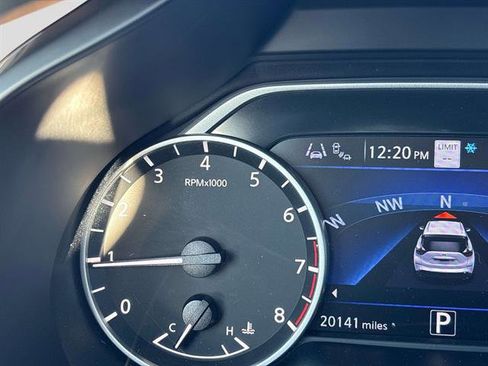 Used 2021 Nissan Murano Platinum w/ Cargo Package image 23