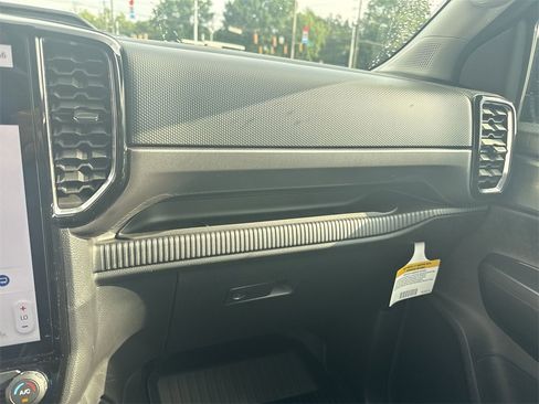 New 2025 Ford Ranger XLT w/ Equipment Group 301A High image 11