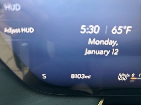 Used 2025 Buick Envision Avenir image 8