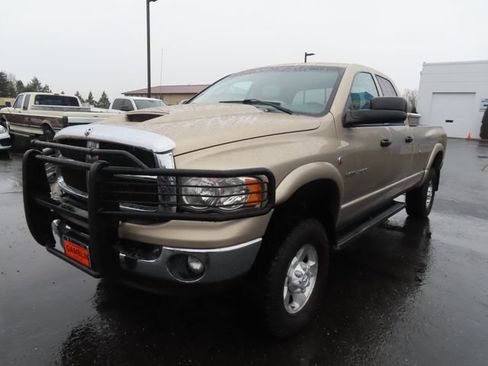Used 2004 Dodge Ram 2500 Truck SLT w/ Trailer Tow Group AWD/4WD image 3