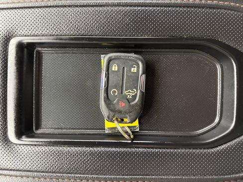 Used 2021 GMC Sierra 1500 AT4 image 34