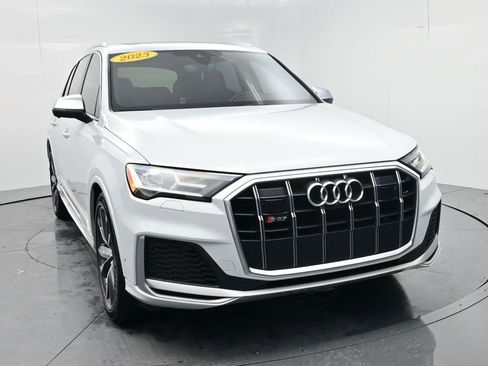 Used 2023 Audi SQ7 Premium Plus image 2